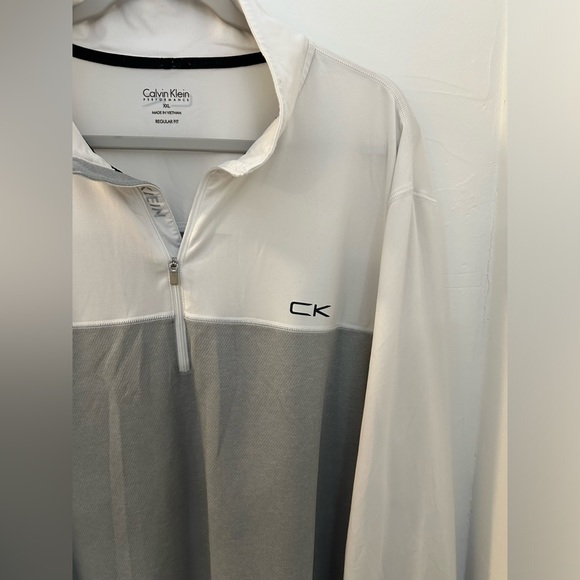 Calvin Klein Performance Pullover Men’s Size XXL Reflective 1/4 Zip Logo Jacket - Picture 2 of 13